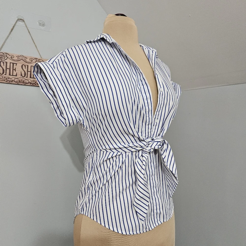 Lauren Ralph Lauren Blue White Stripe Wrap Blouse Short Sleeve XS Summer Resort - Picture 4 of 16